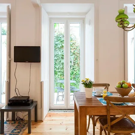 Apartment Principe Real Patio House Lissabon