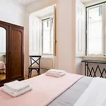 Principe Real Patio House *