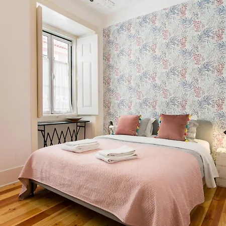 Principe Real Patio House