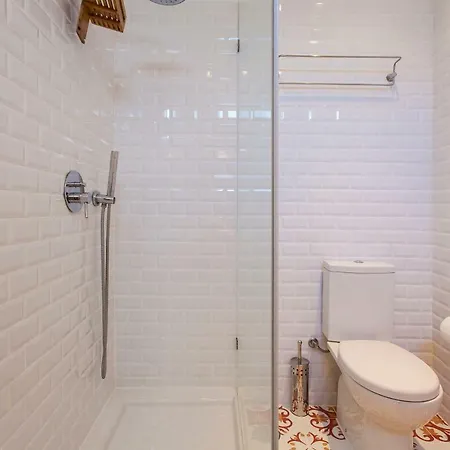 Principe Real Patio House Daire